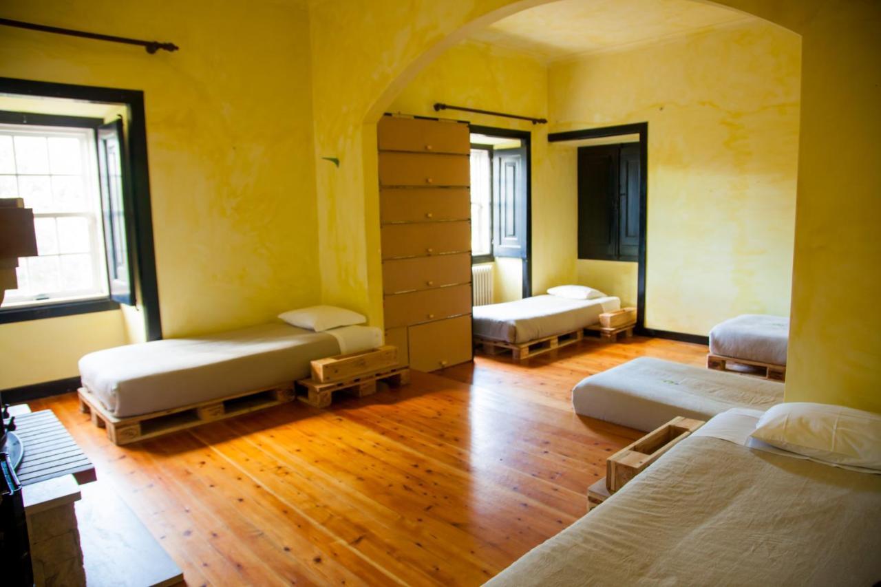 Almaa Sintra Hostel Δωμάτιο φωτογραφία